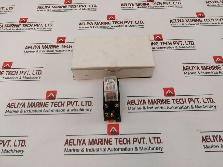 O/E/N 38A-2-240-sl Relay With Base