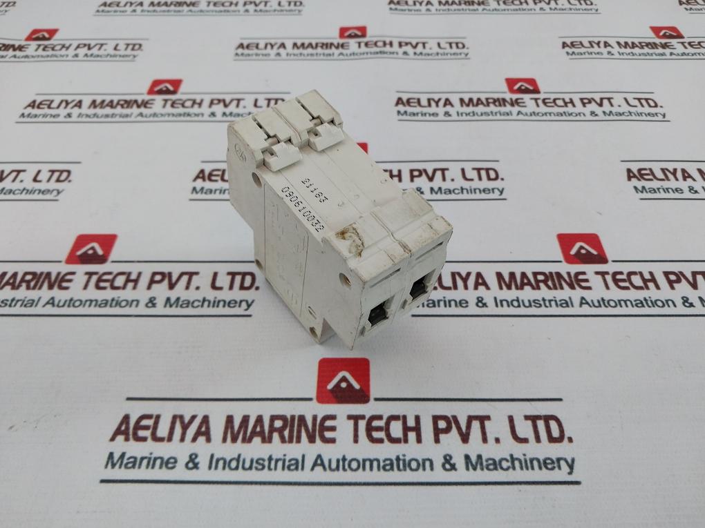 Tengen Dz47 C32 Circuit Breaker 230/400V 50/60Hz