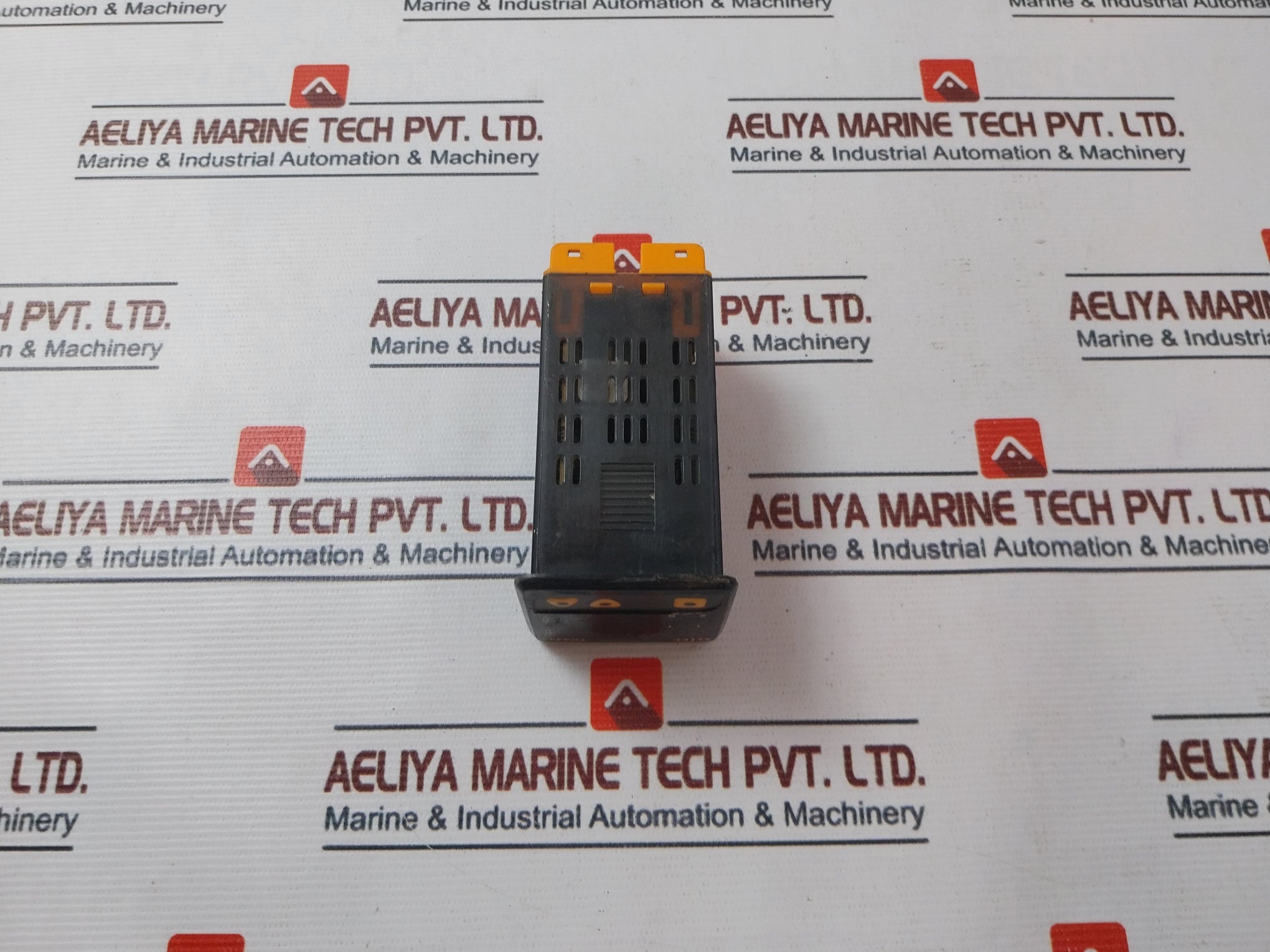 Selec Tc544A Digital Temperature Controller 12V Dc 50Ma