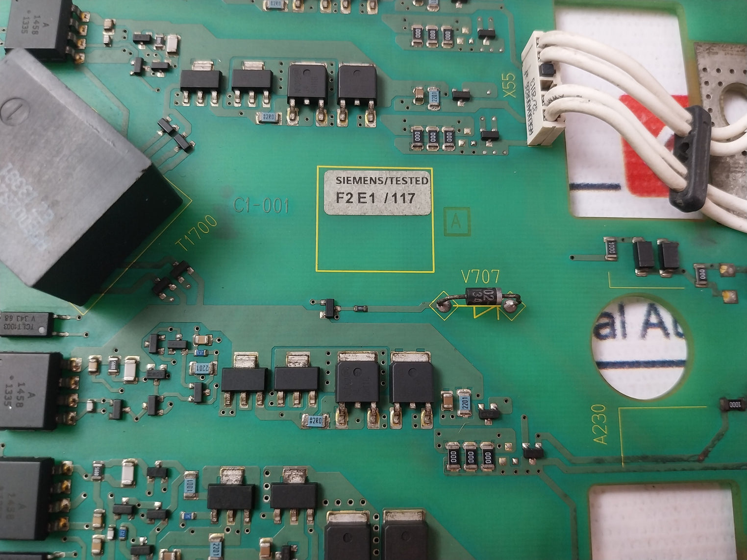 Siemens 6Se7024-7Td84-1Hf5 Drive Board