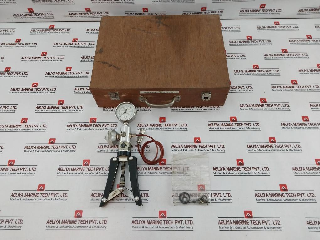 Si Pressure Tp1 Hand Held Test Pump Pressure Calibrator With Gauge Kit