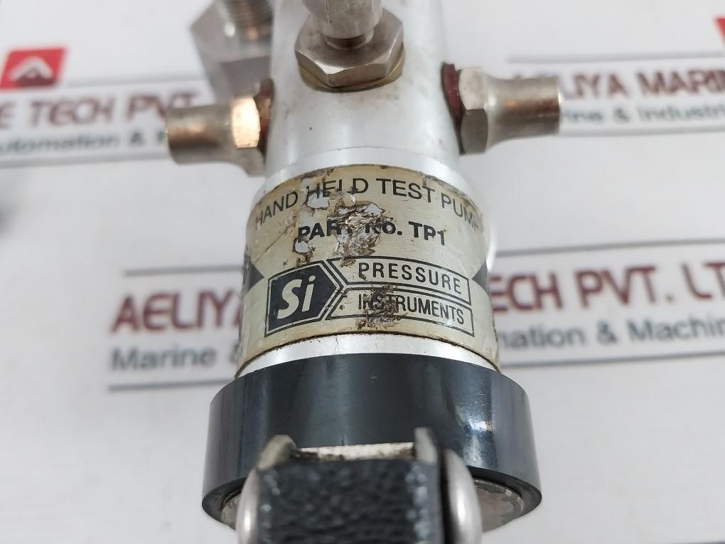 Si Pressure Tp1 Hand Held Test Pump Pressure Calibrator With Gauge Kit