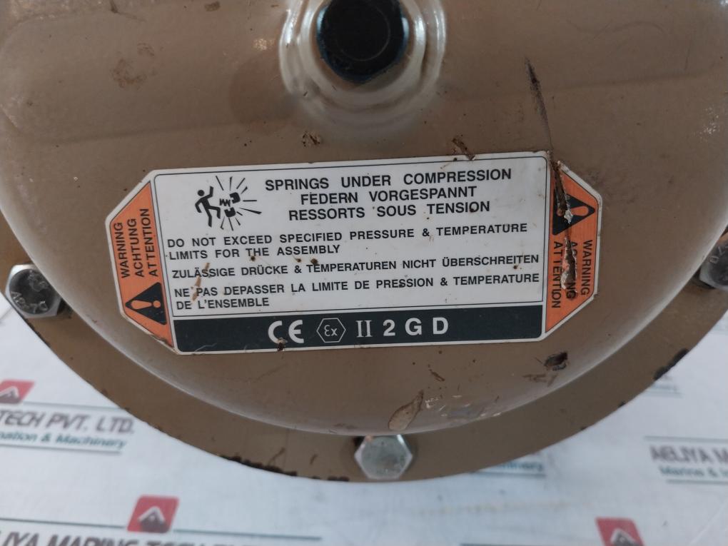 Fisher/Emerson Process Management 3660 Valve Positioner & 3661 Valve Actuator