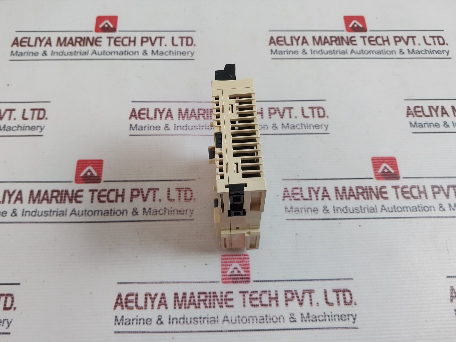 Schneider Electric Tm2Ami8Ht Analog Input Module 24Vdc