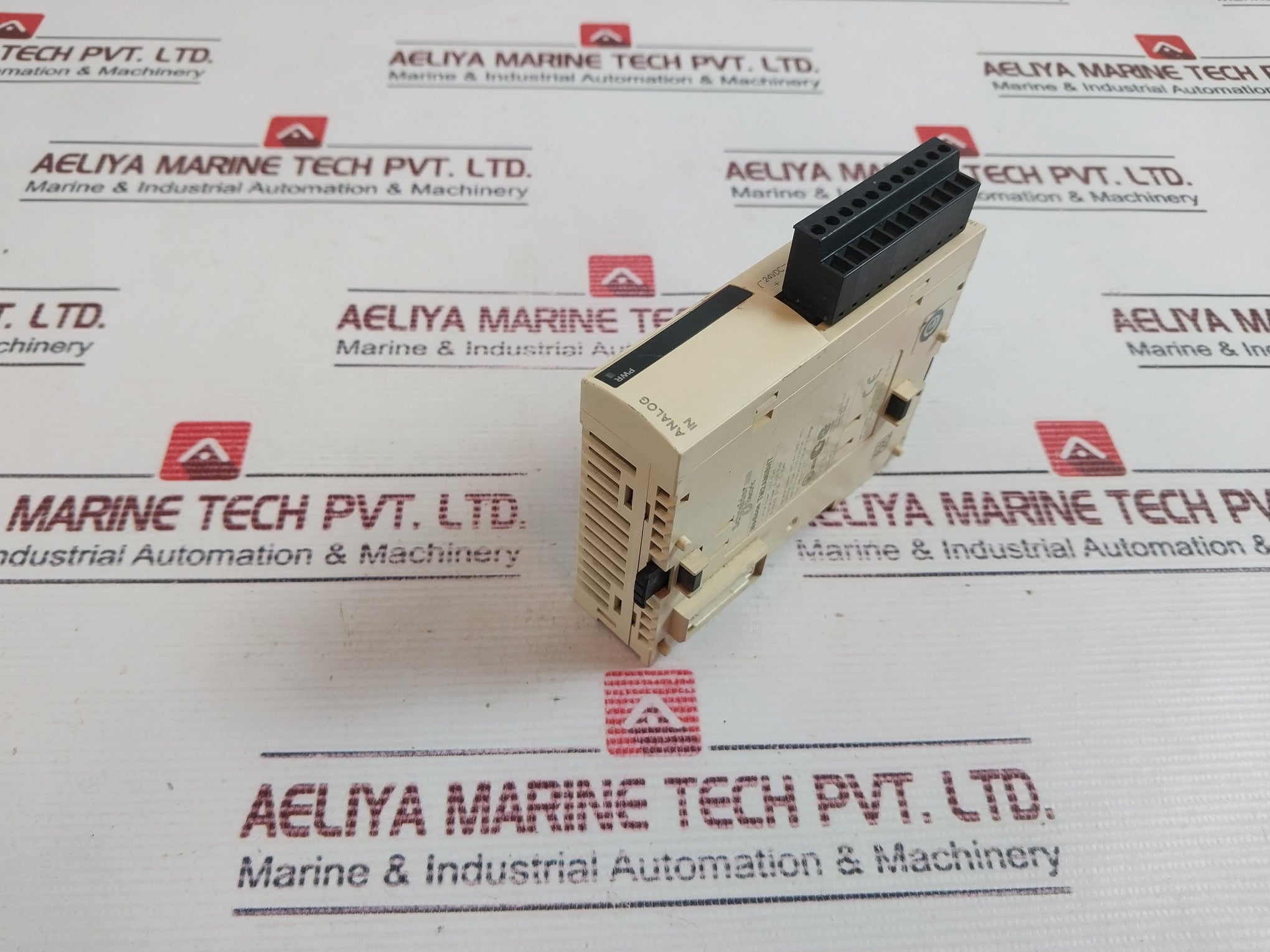 Schneider Electric Tm2Ami8Ht Analog Input Module 24Vdc