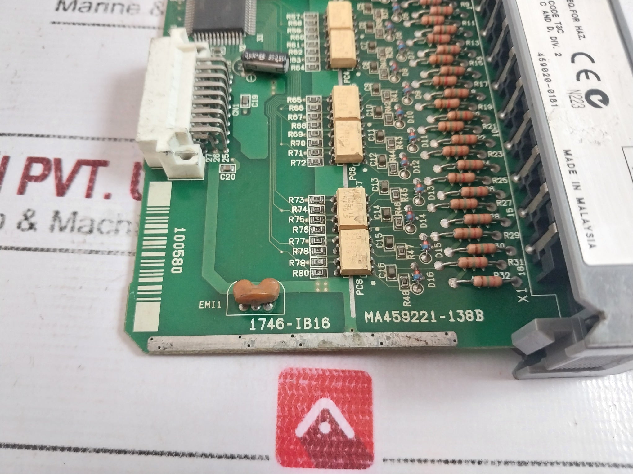 Allen-bradley 1746-ib16 Dc-sink Input Module Slc500 Ser C 10-30 Vdc 7M