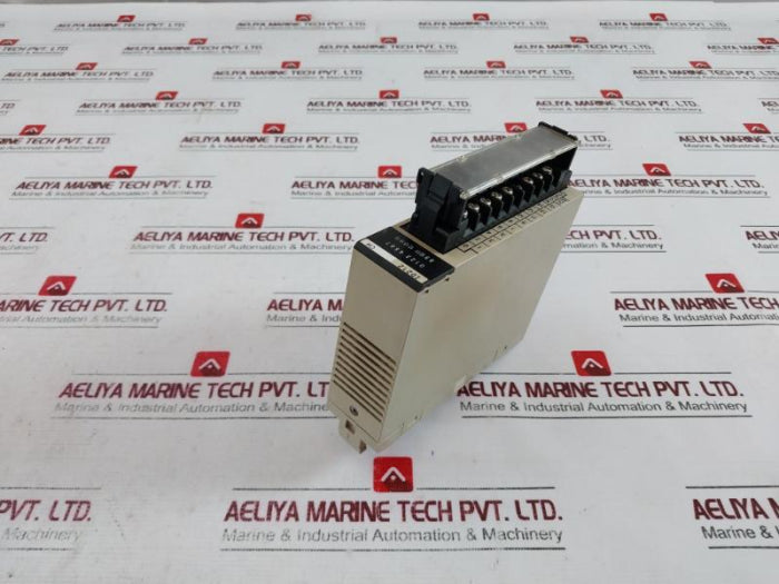 Omron C200H-id212 Input Unit 24V Dc 7Ma 04401002