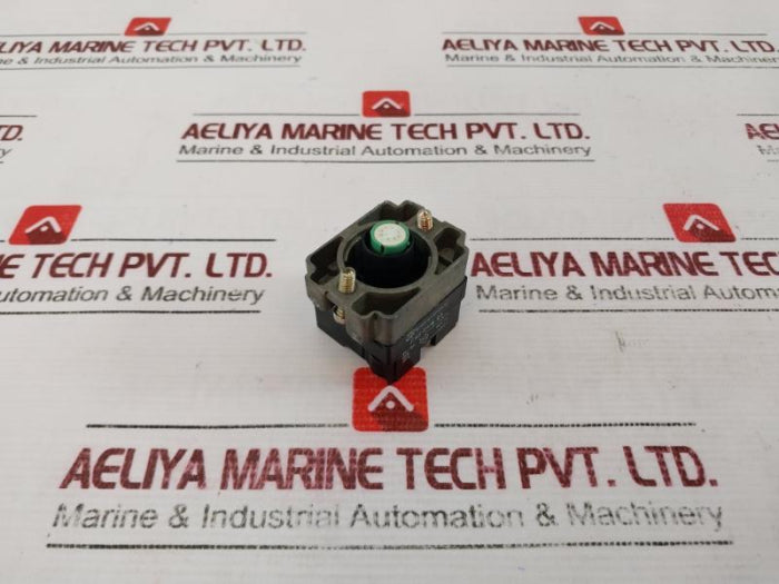 Telemecanique Xb2-bv6.24 Body For Pilot Light 120V Xb2.Bv7528