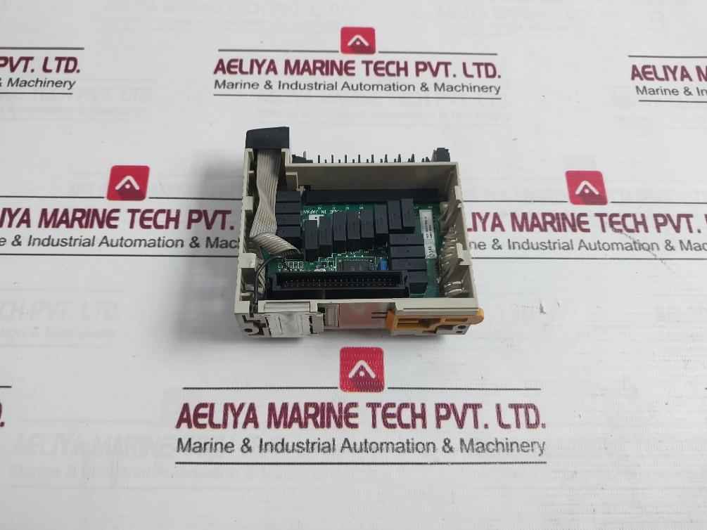 Omron Cqm1-pa203 Plc Power Supply Unit Cpu41-v1 Cqm1-oc221 100-240Vac 60Va 3.6A