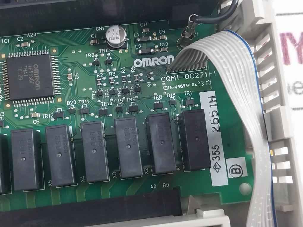 Omron Cqm1-pa203 Plc Power Supply Unit Cpu41-v1 Cqm1-oc221 100-240Vac 60Va 3.6A