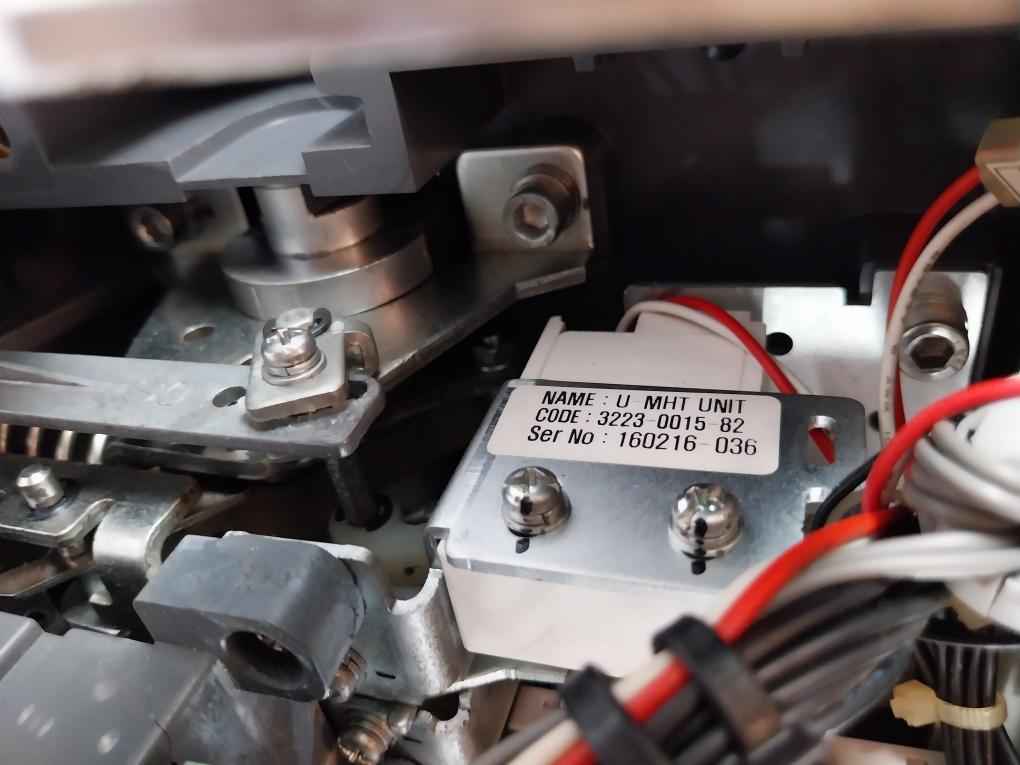 Hyundai Uan16A3B M1C1S168J Air Circuit Breaker 1000V 3-pole 50/60Hz