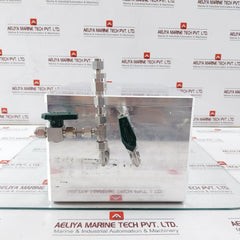 Transit Cover Assy For Pusher Assy W/ Swagelok Ss-4Pat Needle Valve 5 Psi