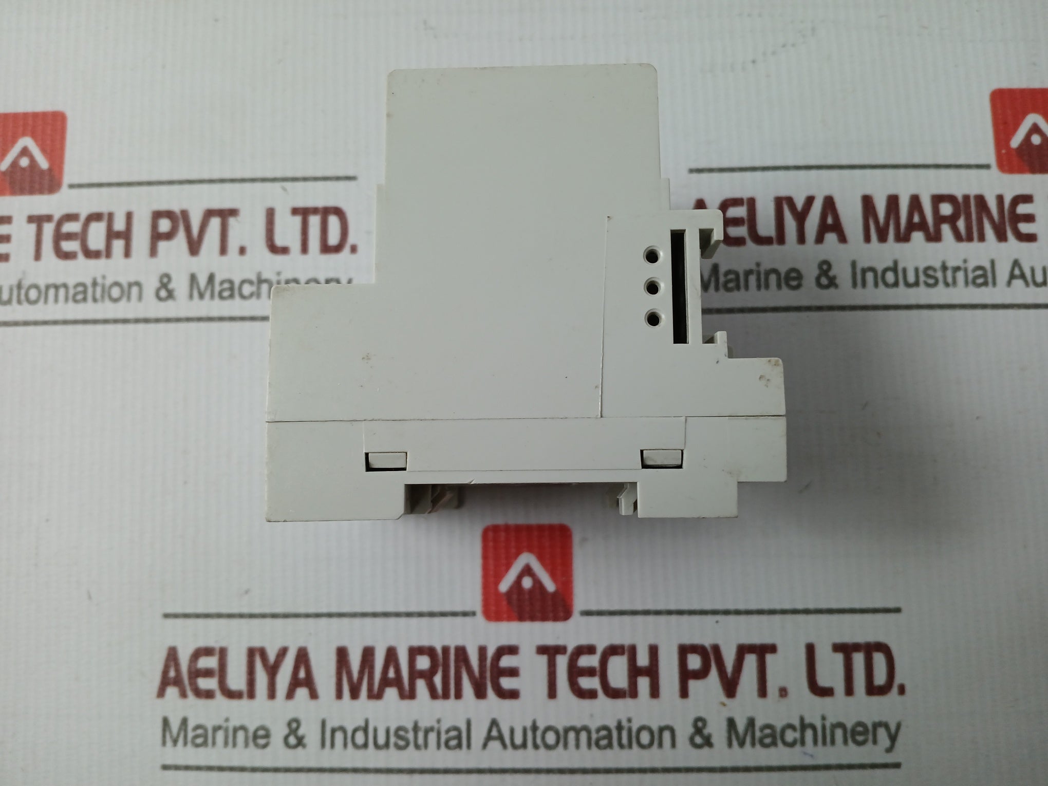 Schneider Electric 5100512158 Time Delay Relay For Uvr