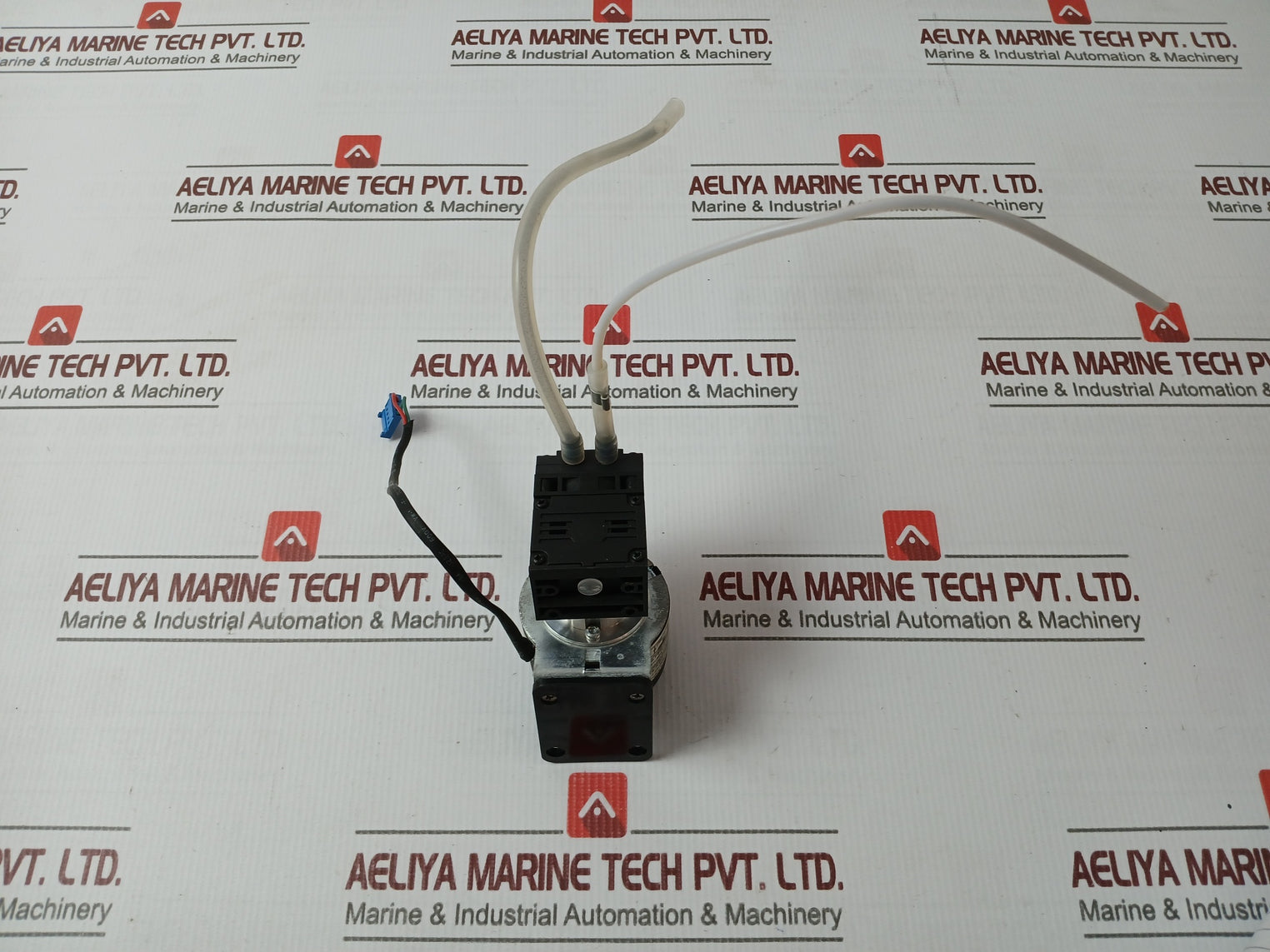 Knf Pm22997-nmp850 Diaphragm Micropump 24Vdc 1.5 Bar