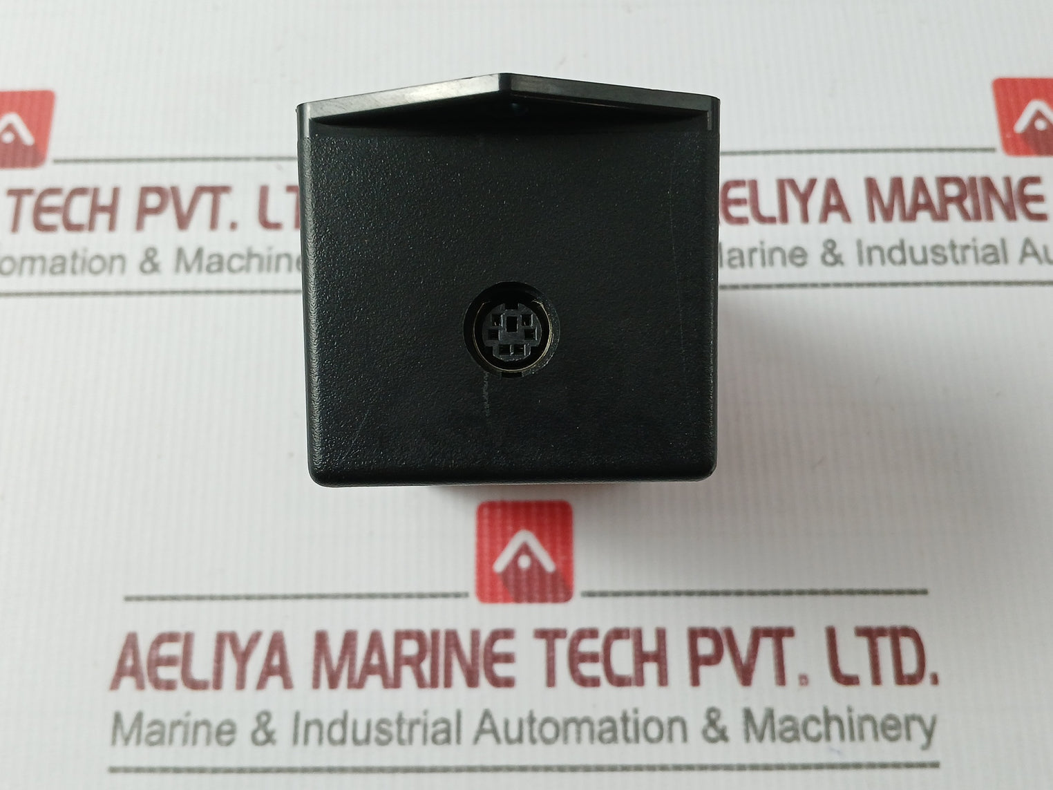 Daisy Data Displays P070-000294-01 Isolator For Keyboard And Pointing Device Ps