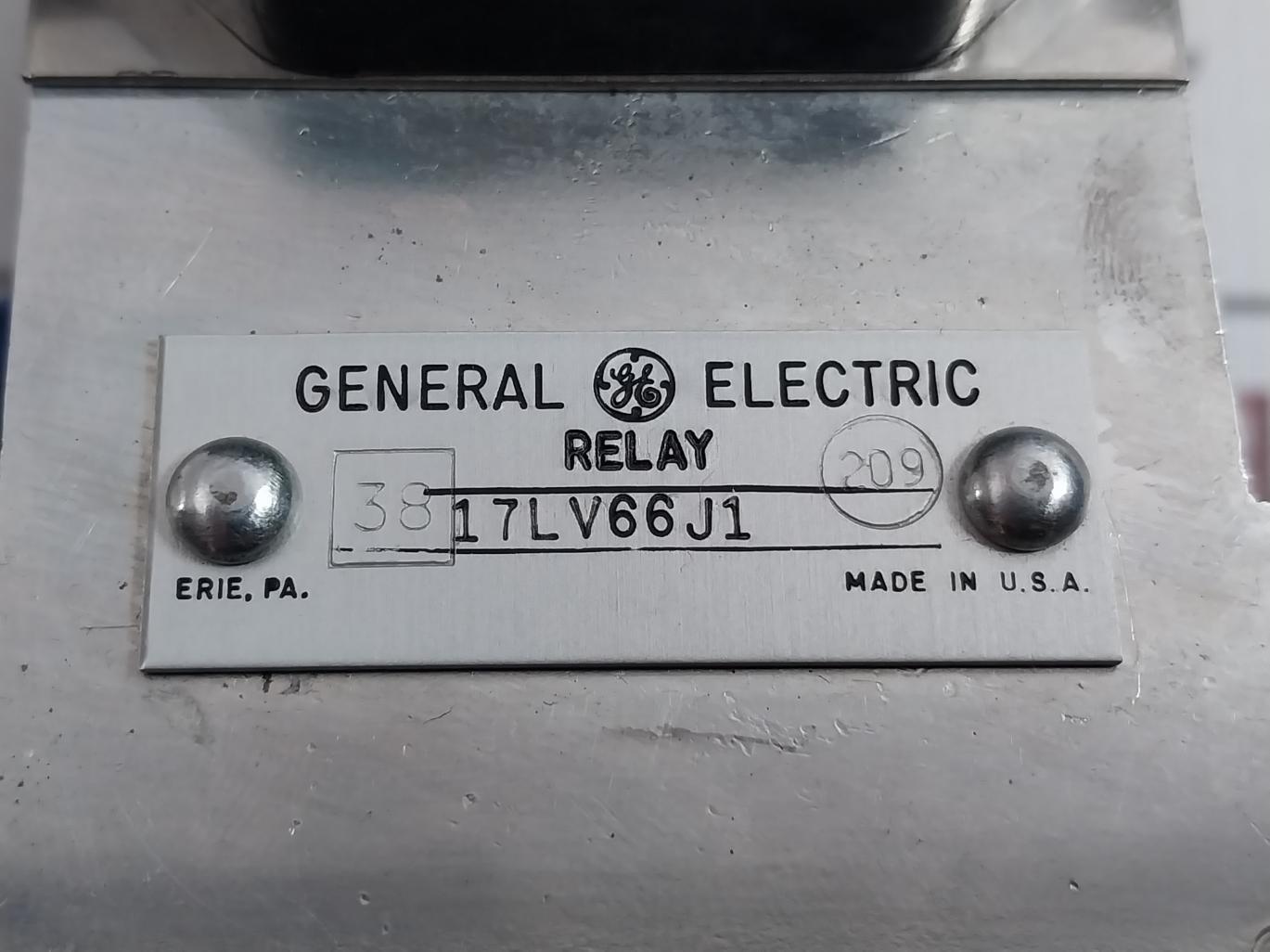 General Electric 17Lv66J1 Relay Assembly Cs58 20-50 Volt Ee-80