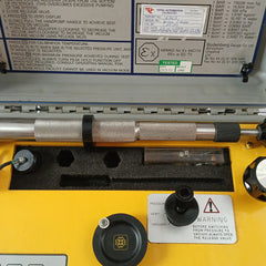 Budenberg E400 Digital Pneumatic Pressure Calibrator Kit 100 Kpa (Incomplete)