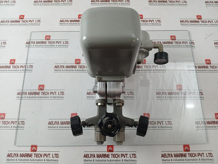 Yokogawa 35 Kgf/Cm2 Pneumatic Pressure Transmitter Part No: Y/15A1-lk1/L/Gas-fm/Cal-m