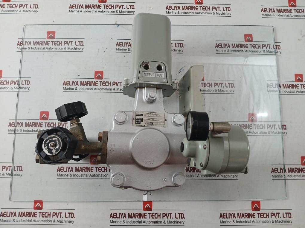 Yokogawa 35 Kgf/Cm2 Pneumatic Pressure Transmitter Part No: Y/15A1-lk1/L/Gas-fm/Cal-m