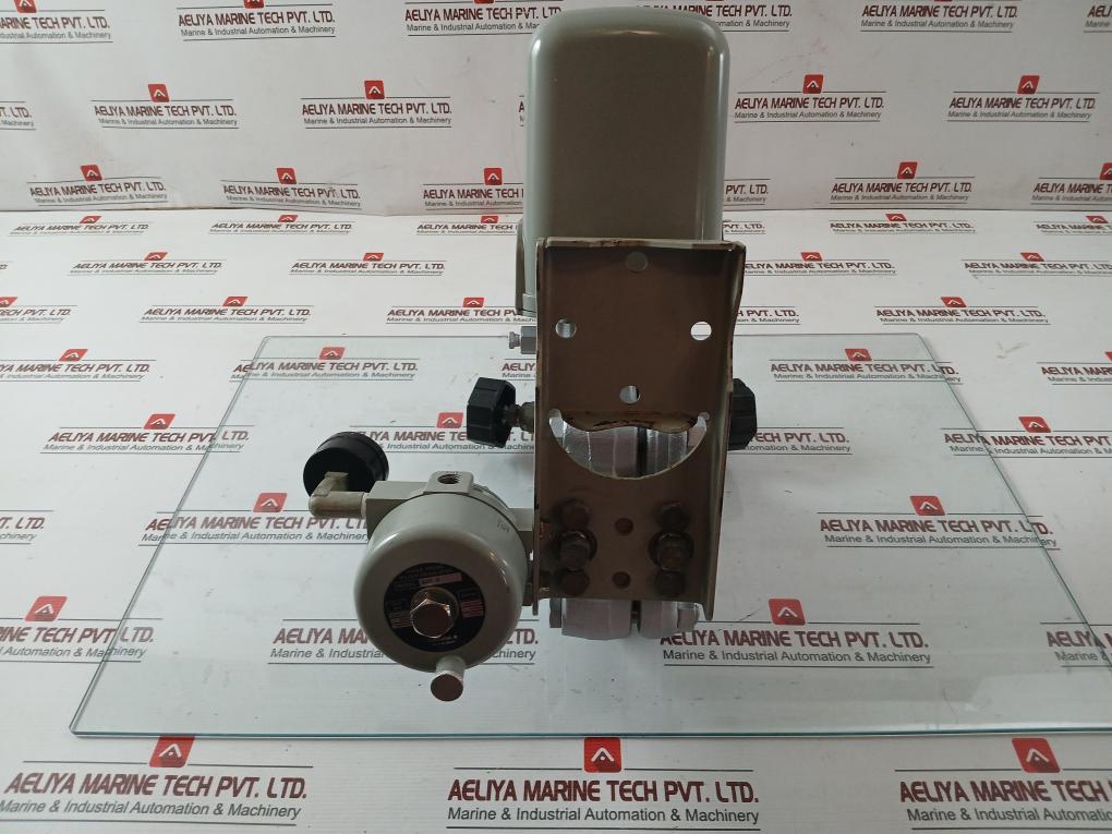 Yokogawa 35 Kgf/Cm2 Pneumatic Pressure Transmitter Part No: Y/15A1-lk1/L/Gas-fm/Cal-m