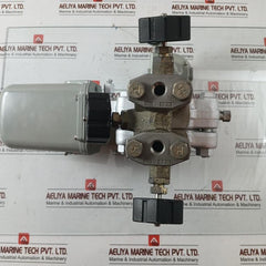 Yokogawa 35 Kgf/Cm2 Pneumatic Pressure Transmitter Part No: Y/15A1-lk1/L/Gas-fm/Cal-m