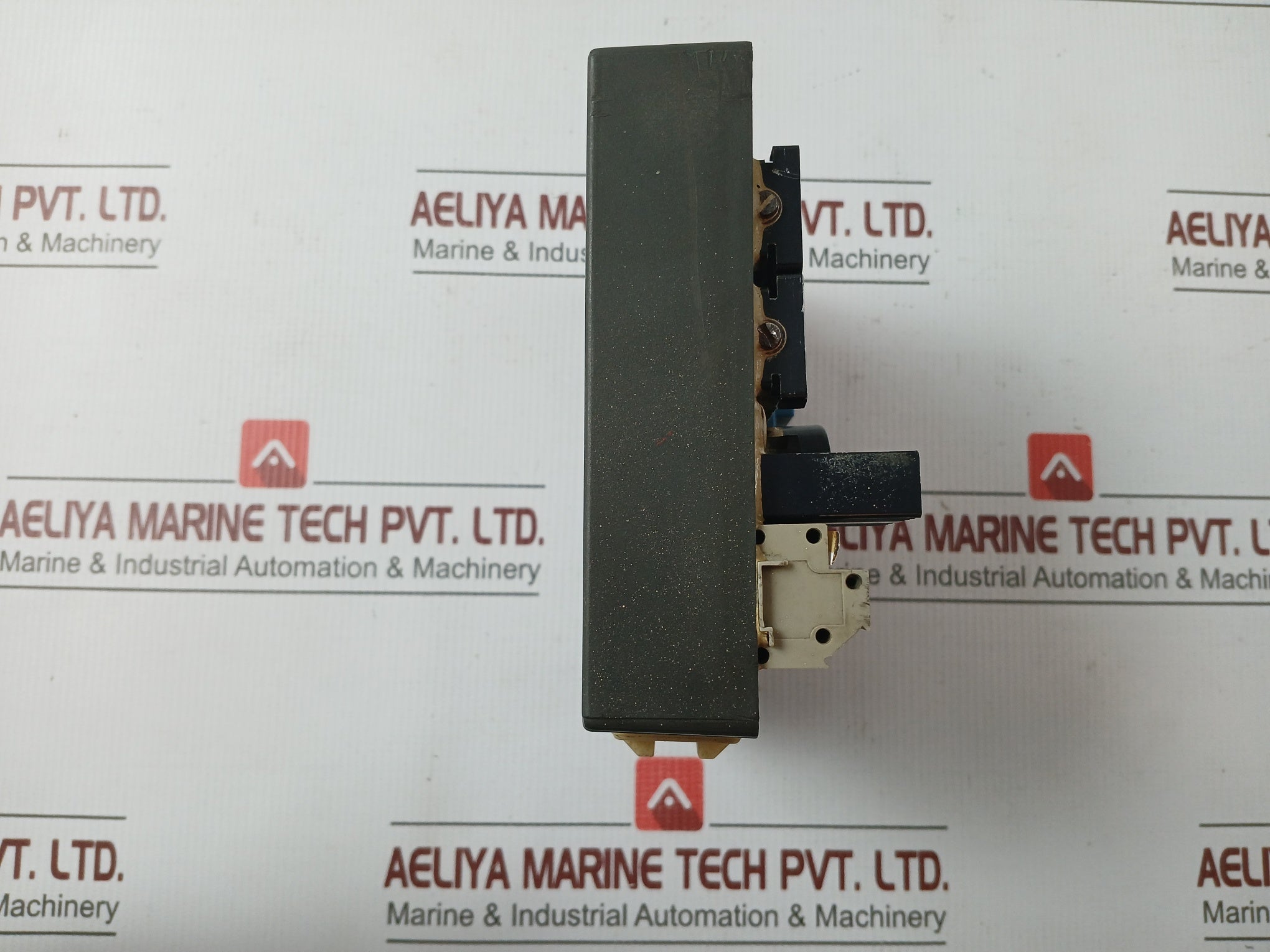 Aem R 10/K Automatic Voltage Regulator B9412005 50-60Hz