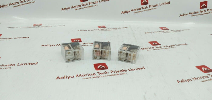 Axicom v23003 b0037-c110 relay