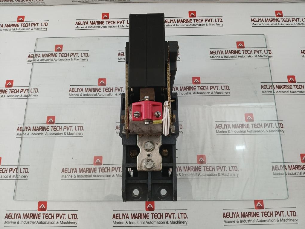 2120A07G13 Dpm Contactor 1250Amps 1000Vdc Cutler-hammer