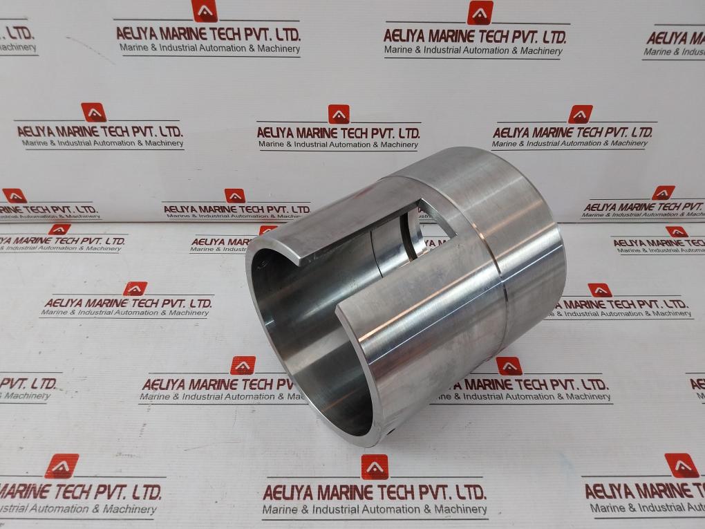 216-100.504 45 Bow Thruster Sleeve