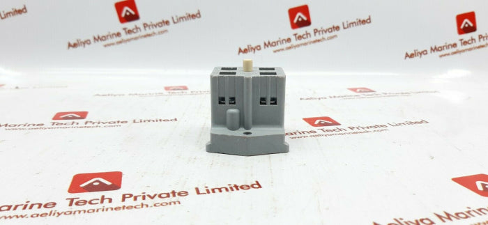 Stahl 8092/3-004-00 220v-0.25a =100ms
