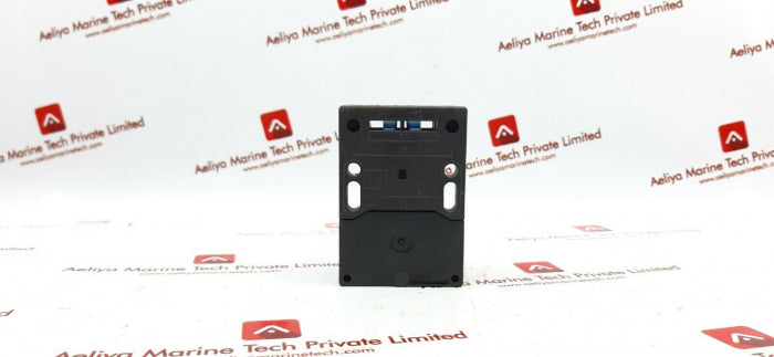 Schmersal Az15Zvrk Safety Interlock Switch 230V 4A