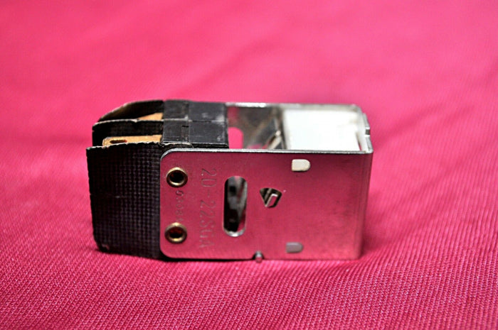 Yamatake honeywell 2d-22sga micro switch