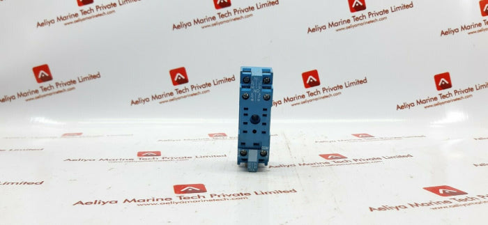 Finder 94.82 Relay Socket 250-300V 10A