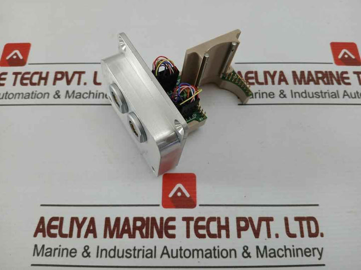 228-550 50-15/04/13 Ion Guide Connection Flange