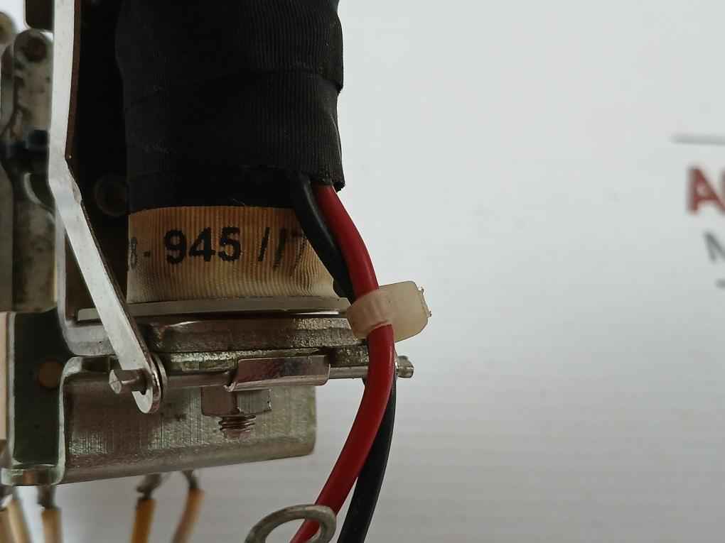 228-945/ 17-13/ Sb Electromagnetic Switching Component