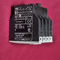 Eaton Dil-a-xhi22 Auxiliary Contact 600V 10A