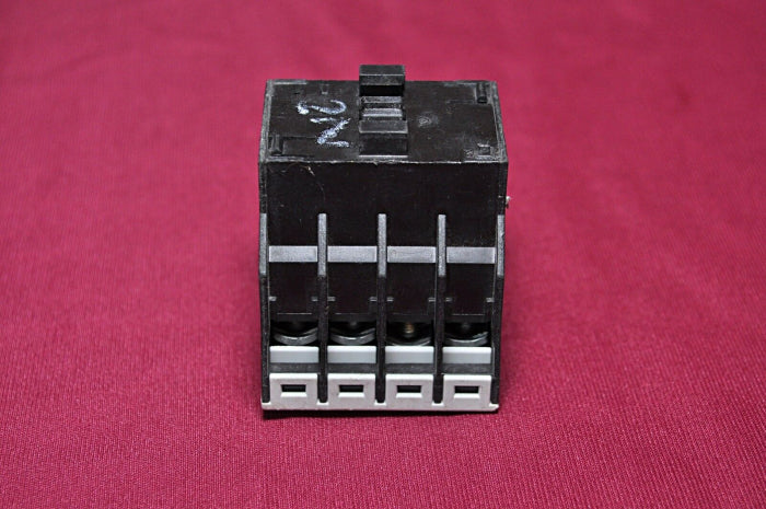 Eaton Dil-a-xhi22 Auxiliary Contact 600V 10A