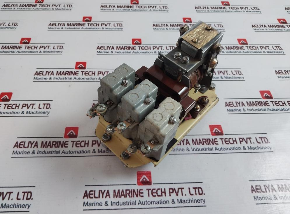 км 2311-8 M4 Contactor 25A