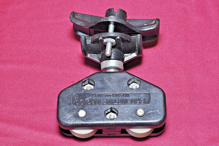 Aero-motive festoon carrier trolley