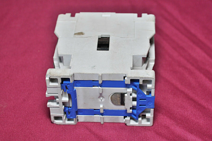 Cutler-hammer ce15en3 series b1 contactor