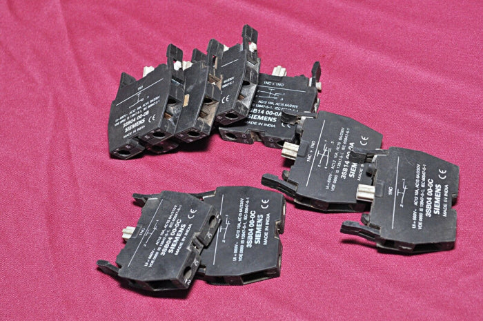 Lot Of 8X Siemens 3Sb04 00-0B Contact Block 660V~
