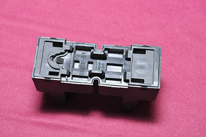 Schrack Pt 78703 Relay Socket 12A 300Vac