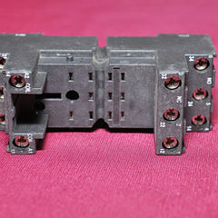 Schrack Pt 78703 Relay Socket 12A 300Vac