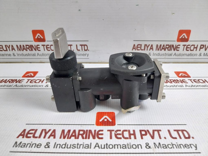 2400M Amot Pneumatic Indicating Relay
