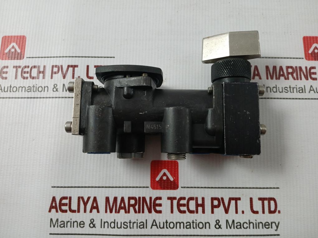 2400M Pneumatic Space Saver Indicating Relay Amot