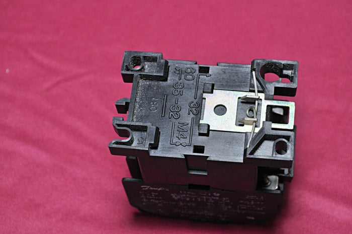 Danfoss cb-nc contactor 500v 6a