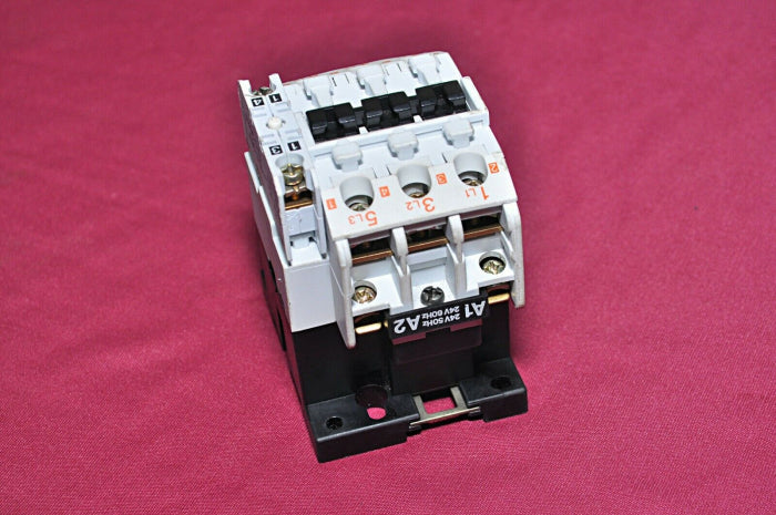 Danfoss ci16 contactor with auxiliary contact