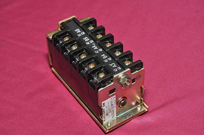 Auxiliary Axh-1 5P3A2B Na-6024-1-4