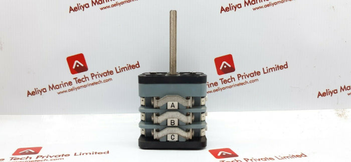 Entrelec v32 d/30841 rotary cam switch 240v