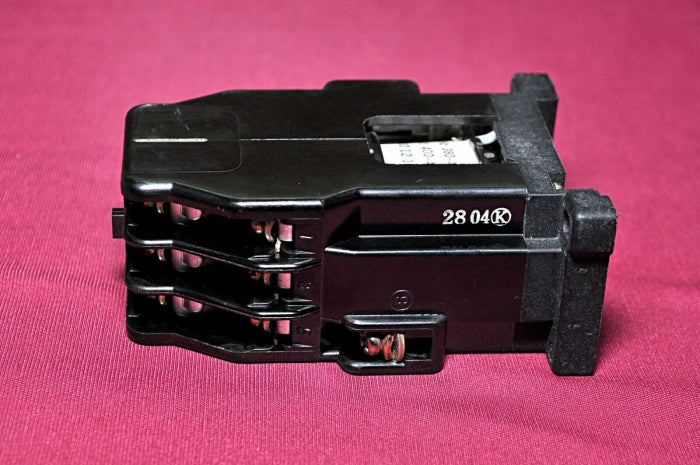 Fuji src50-2f/x aux.relay f01265054